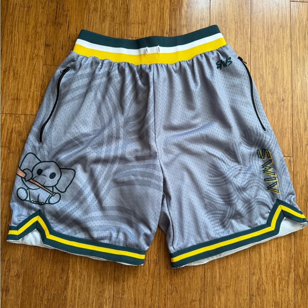 SAVS Brand Oakland A's - Basketball Shorts Mens Sz Small